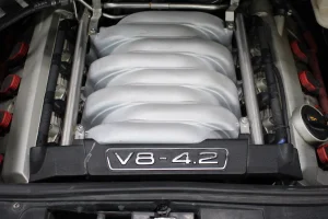 Audi 4.2 Liter V8 engine